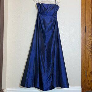 navy blue dress